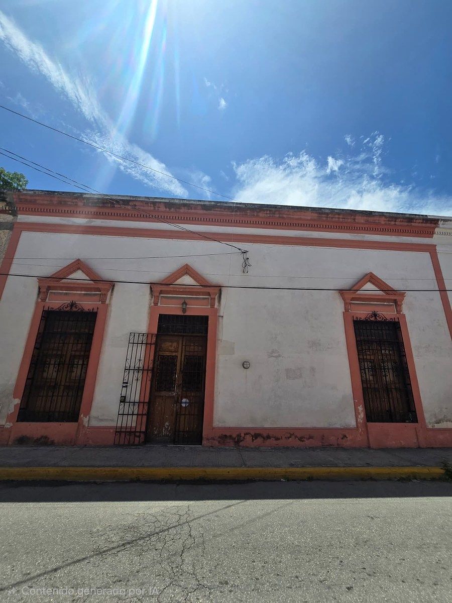 Colonial House to Remodel in Downtown Merida, photo 1 of 12
