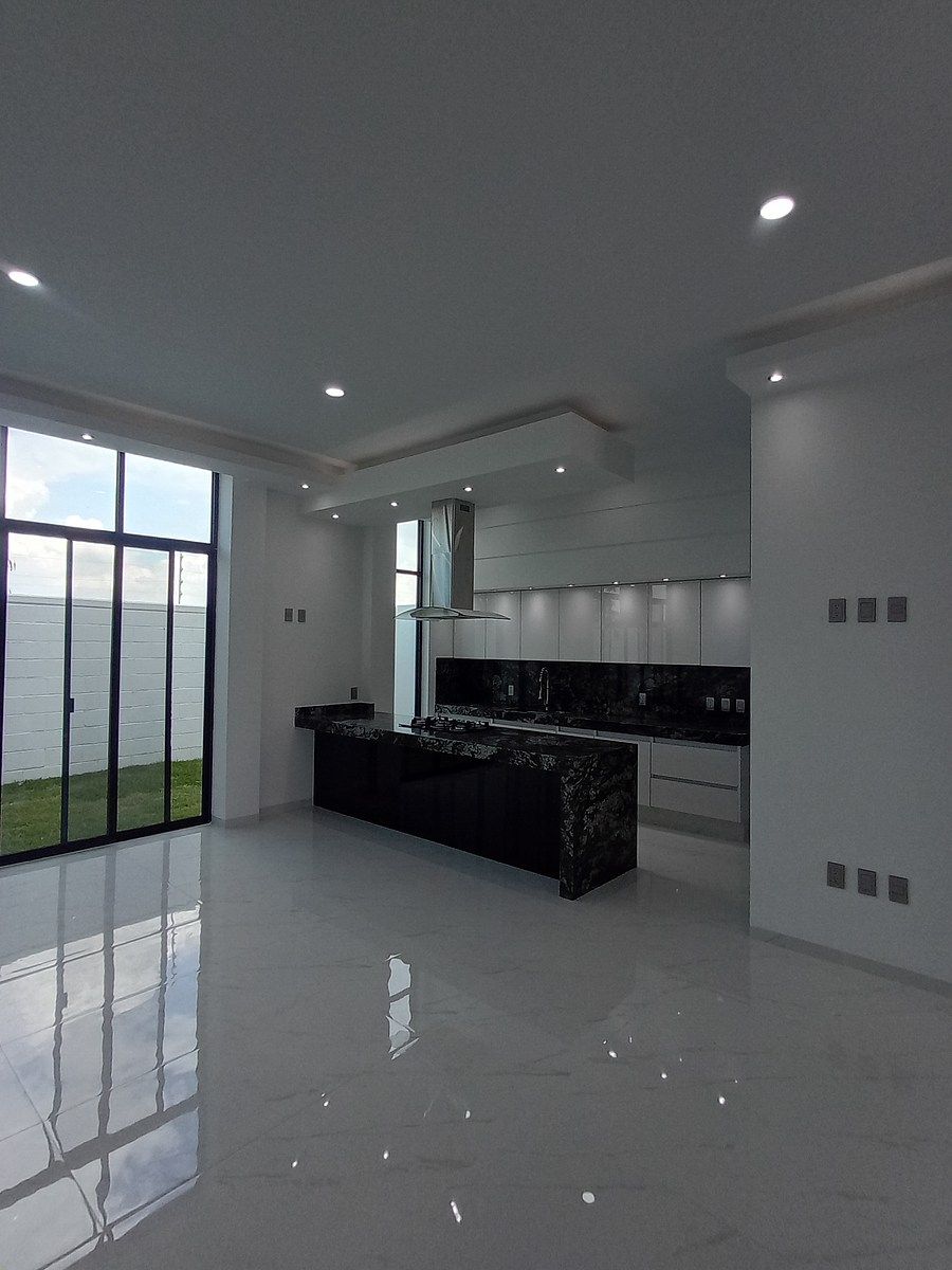 House in Gated Community in Valle Imperial, Zapopan, photo 26 of 35