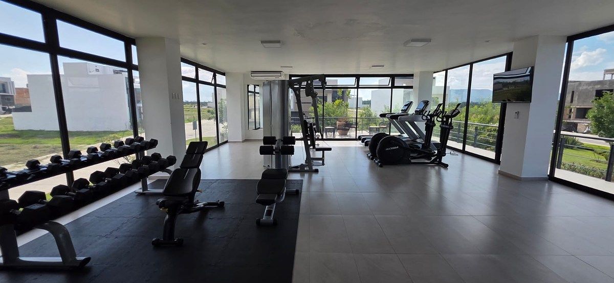 House in Gated Community in Valle Imperial, Zapopan, photo 32 of 35