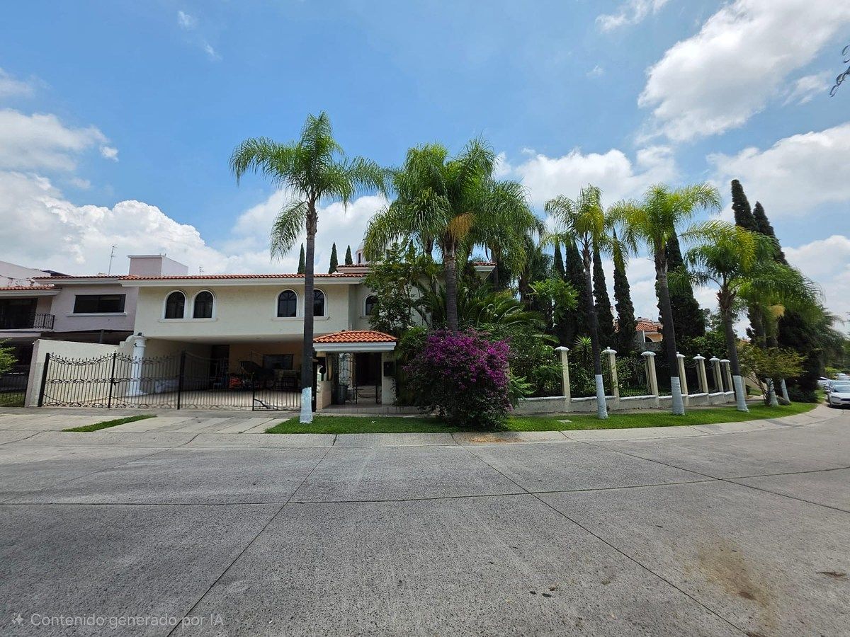 Casa à VENDA Bugambilias primeira seção, Zapopan, foto 1 de 37