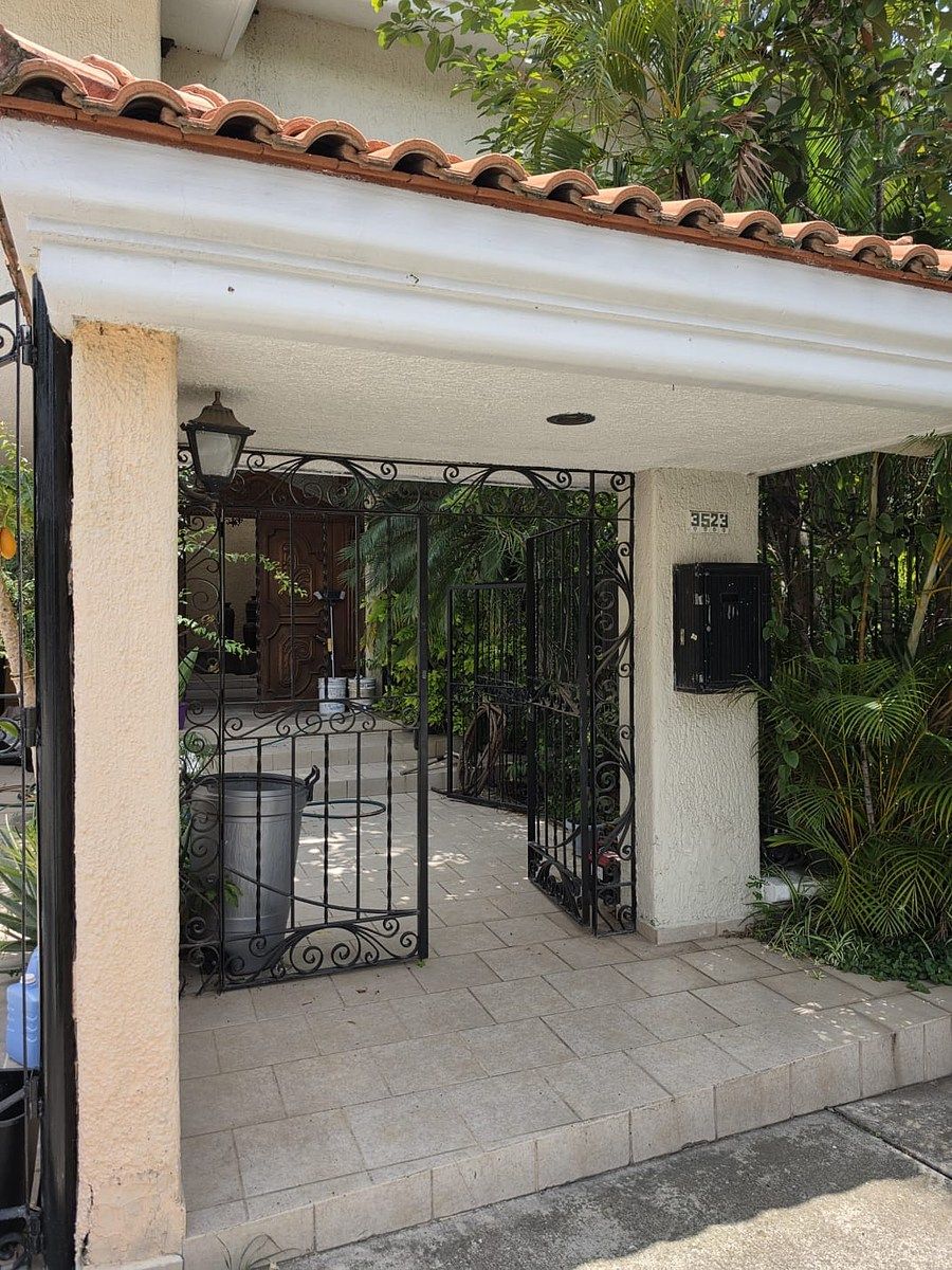 Casa em condomínio fechado em Bugambilias, Zapopan, foto 4 de 37