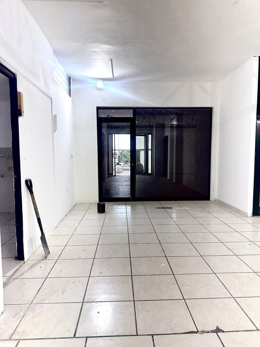 Local comercial en Las Cumbres 2 Sector, Monterrey, foto 6 de 8