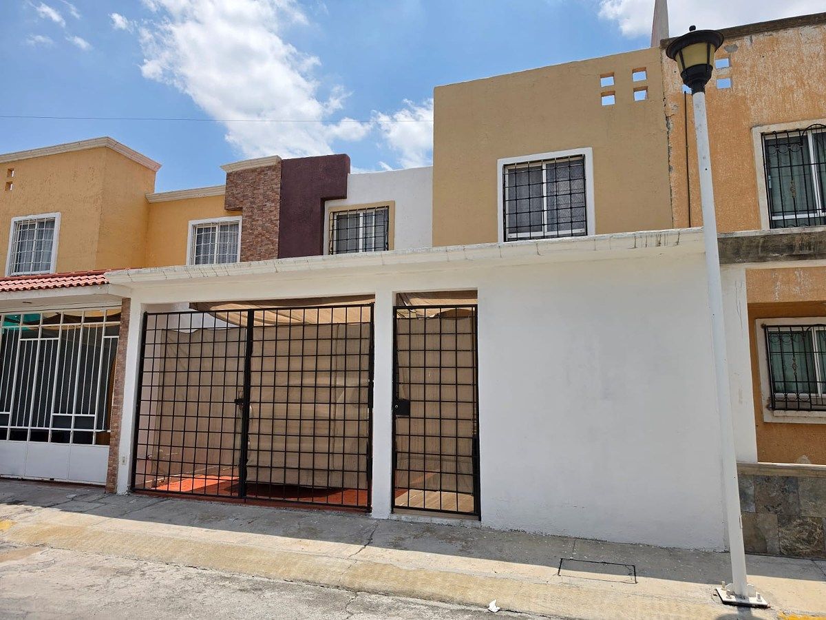 Casa à Venda com 4 Quartos na Privada San Edgardo, Santa Matilde., foto 1 de 19