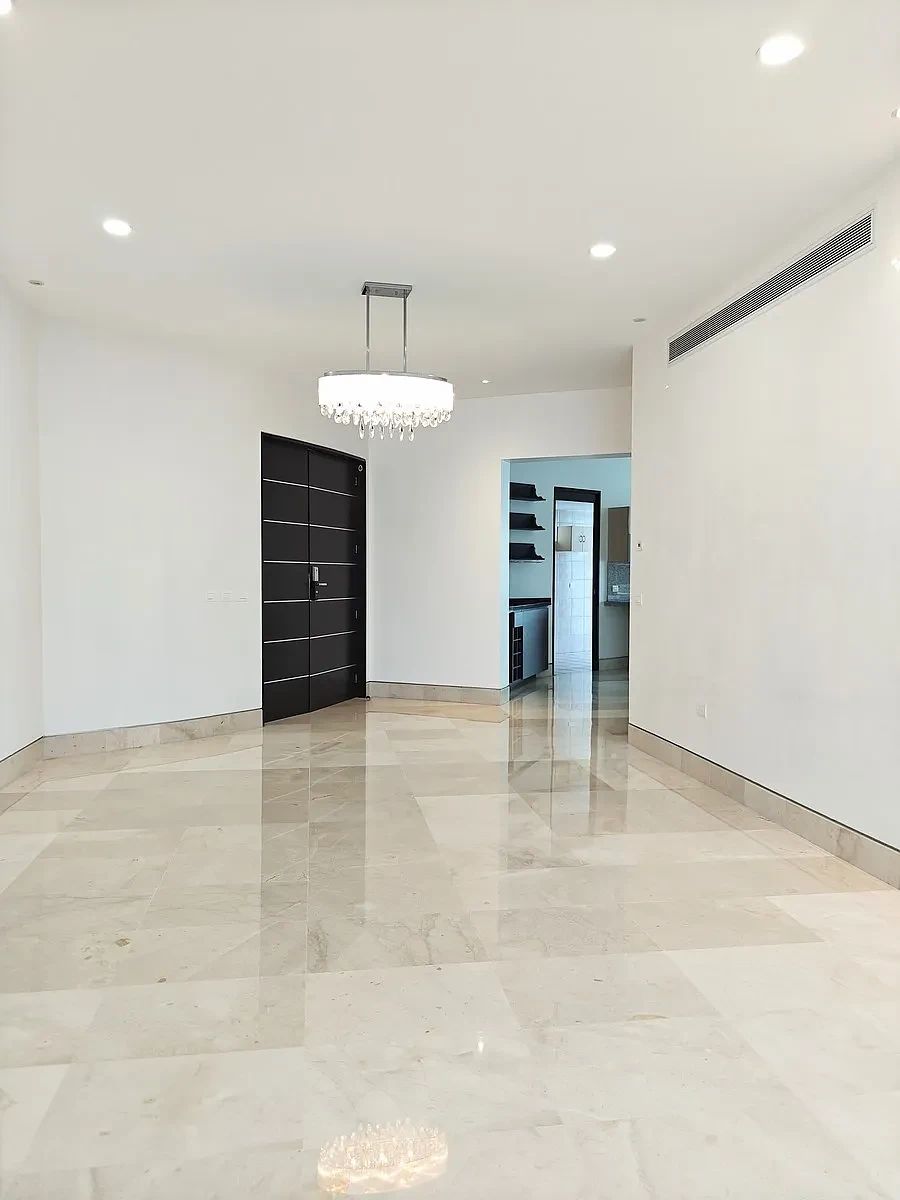 Apartment in Puerta de Hierro, Zapopan, photo 2 of 15