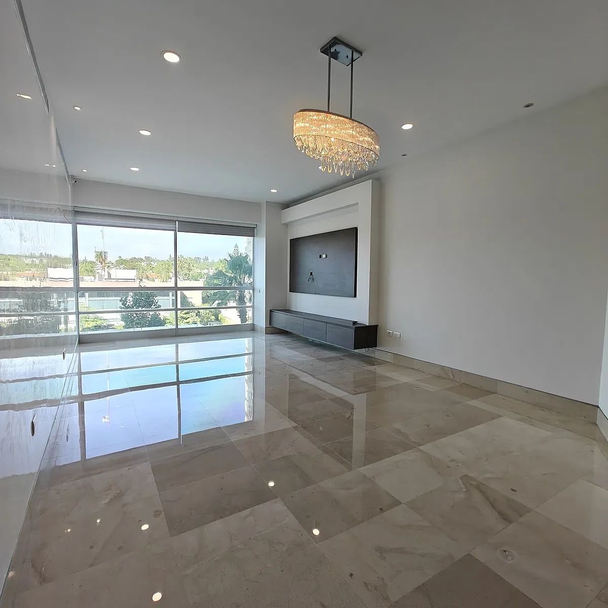 Department for sale in Andares Zapopan Titanium Tower, photo 1 of 15