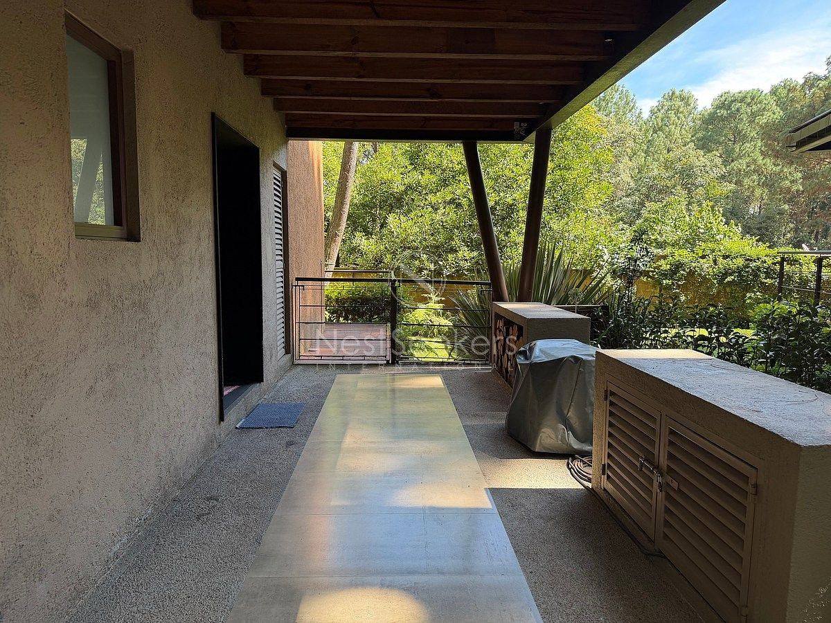 House in Gated Community in Cerro Gordo, Valle de Bravo, photo 26 of 28