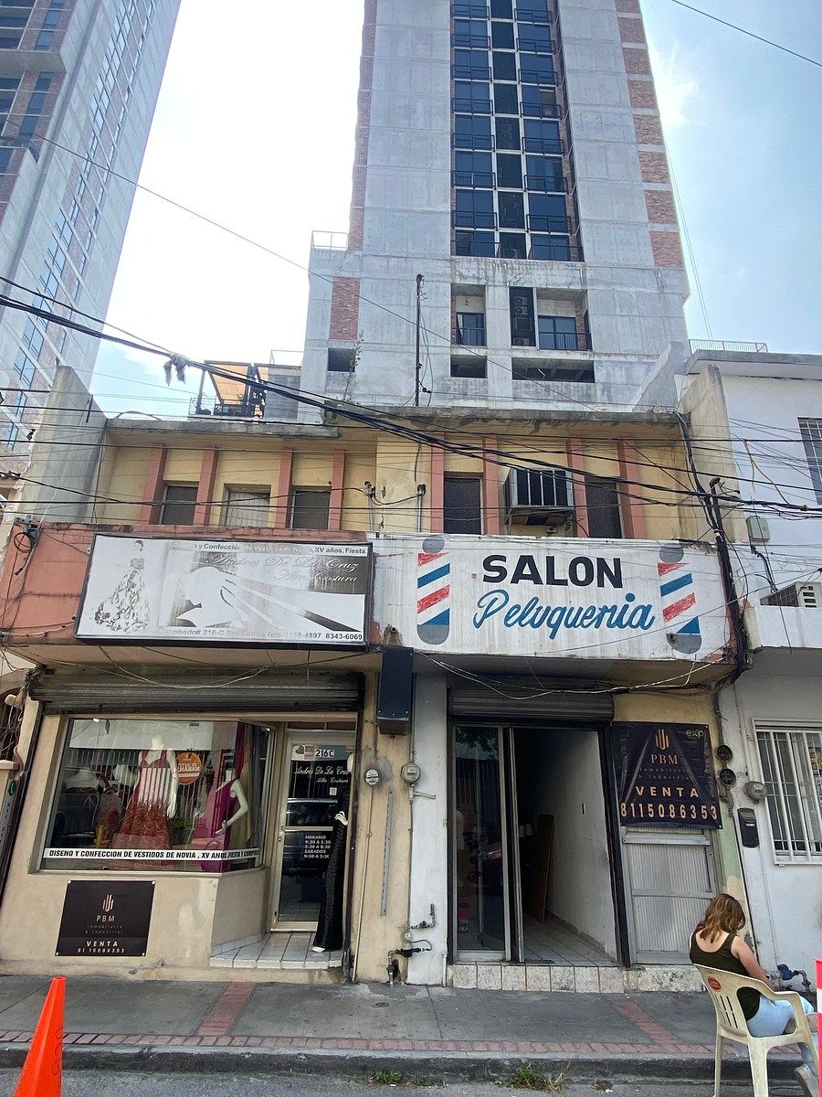 Local for Sale in the Commercial Center of Monterrey, photo 1 of 9