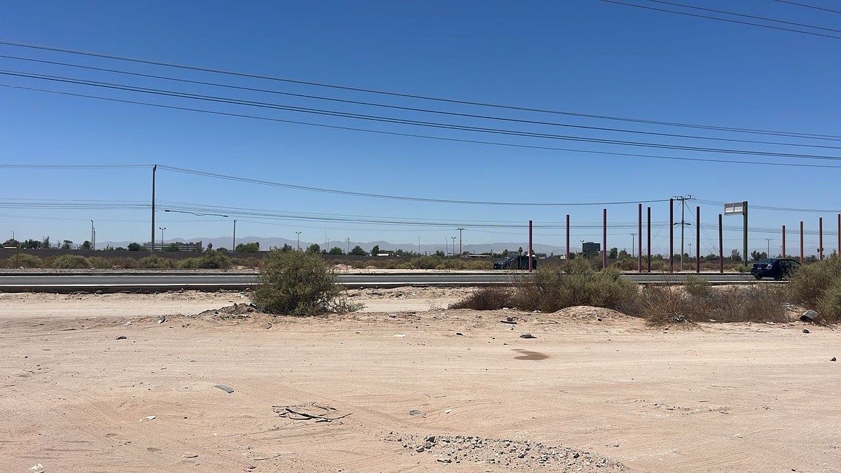 Commercial Lot in Alamitos, Mexicali, photo 3 of 5