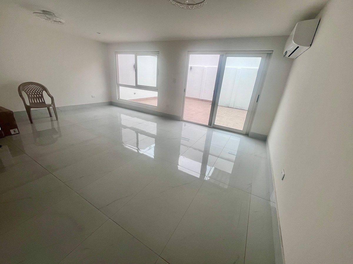 Casa em Rincón del Valle, Monterrey, foto 3 de 16