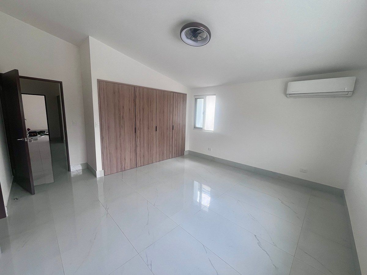 Casa em Rincón del Valle, Monterrey, foto 8 de 16