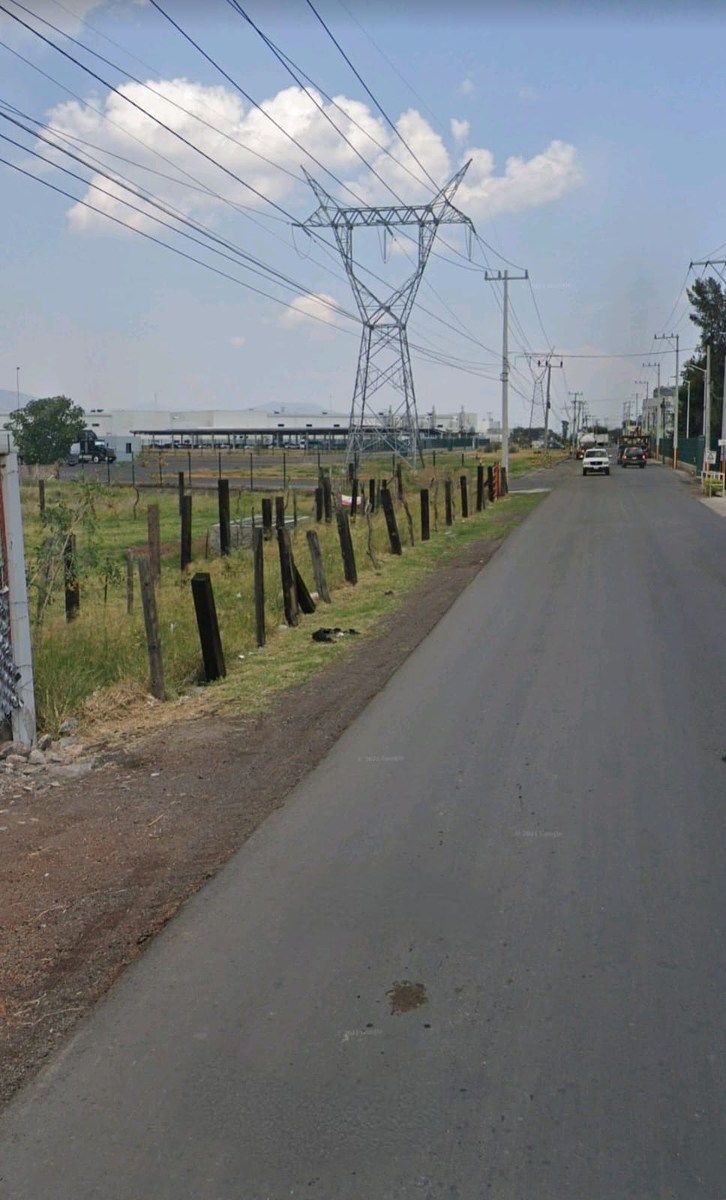 Terra industrial em El Quince Centro, El Salto, foto 2 de 4