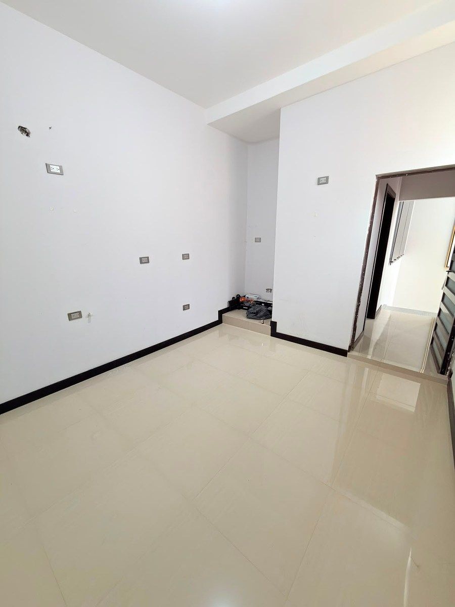 House in Las Granjas, Chihuahua, photo 17 of 22