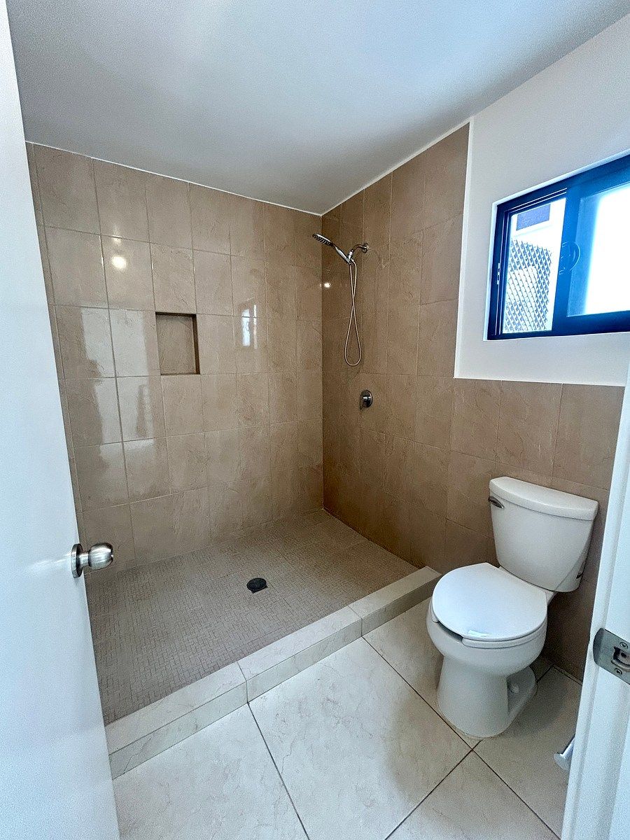 House in Gated Community in Brisas del Mar, Tijuana, photo 12 of 16