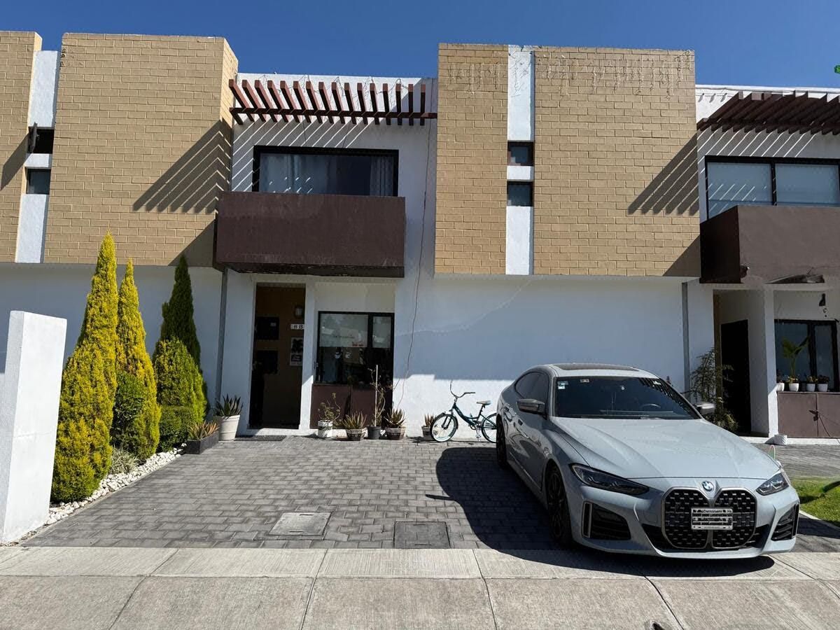 House for Sale in Fracc Vista Bosques, 25 minutes from Santa Fe, quick access, photo 1 of 35