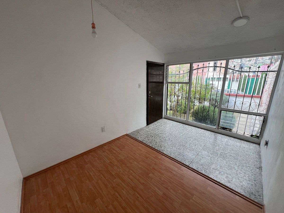 Estudio, foto 16 de 18