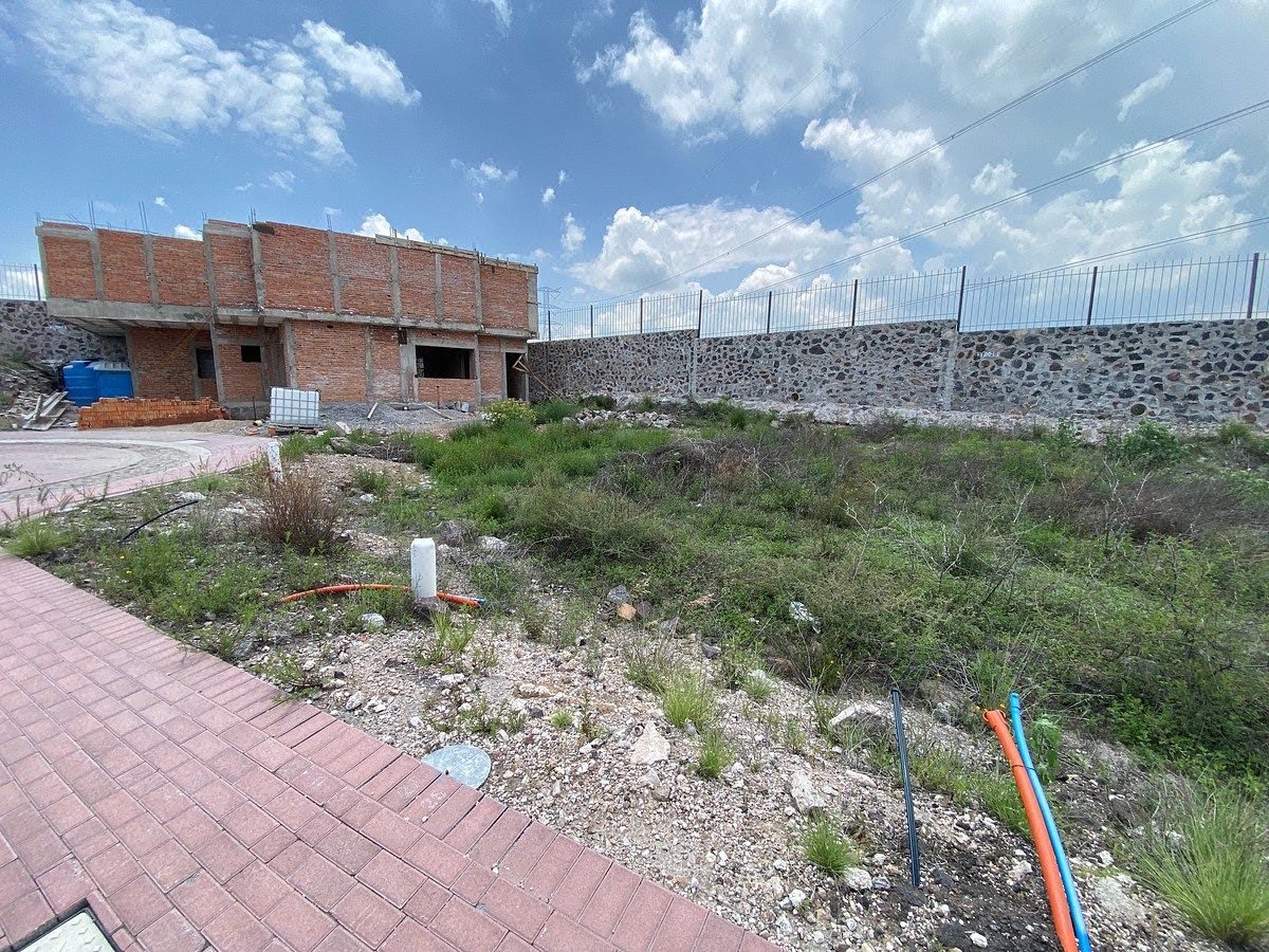 SEQUOIA LAND FOR SALE IN MADERAS CORREGIDORA CITY, photo 1 of 11