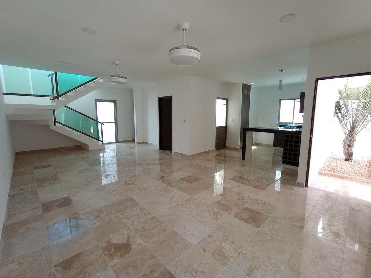 Casa em Conkal, Conkal, foto 3 de 16