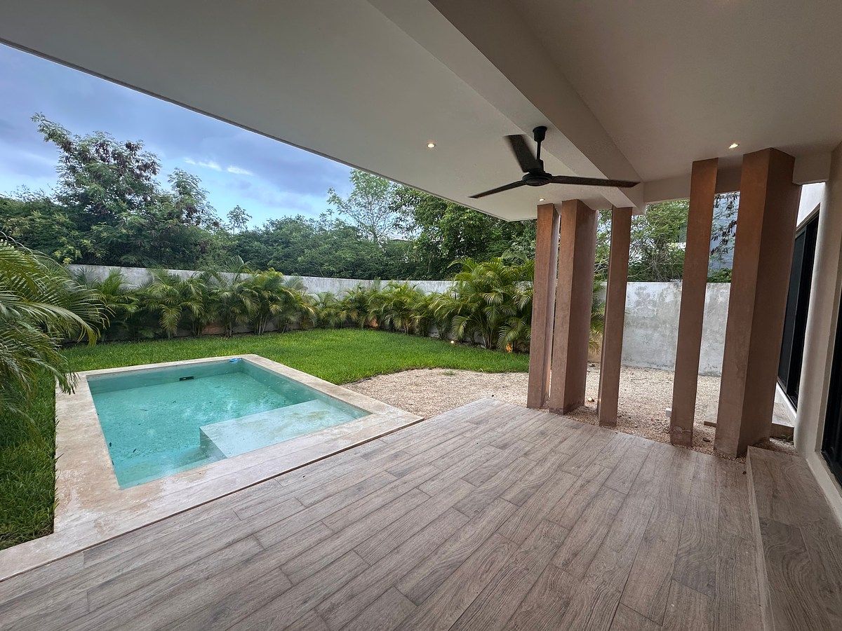 Casa en condominio en Yucatán Country Club, Mérida, foto 3 de 16