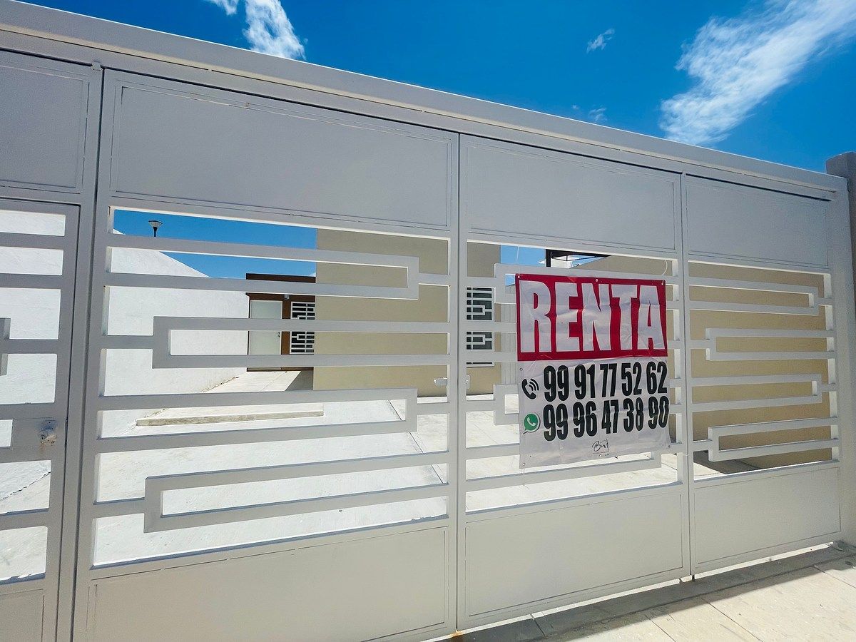 Casa NUEVA y remodelada en CAUCEL, foto 1 de 13