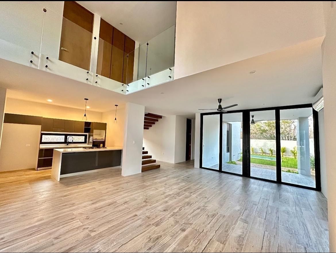 Casa en condominio en Yucatán Country Club, Mérida, foto 2 de 35