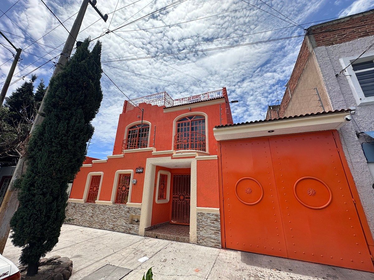 Casa à Venda, foto 1 de 26