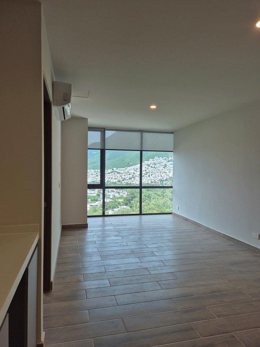 Apartamento em Estanza Residencial, Monterrey, foto 2 de 16