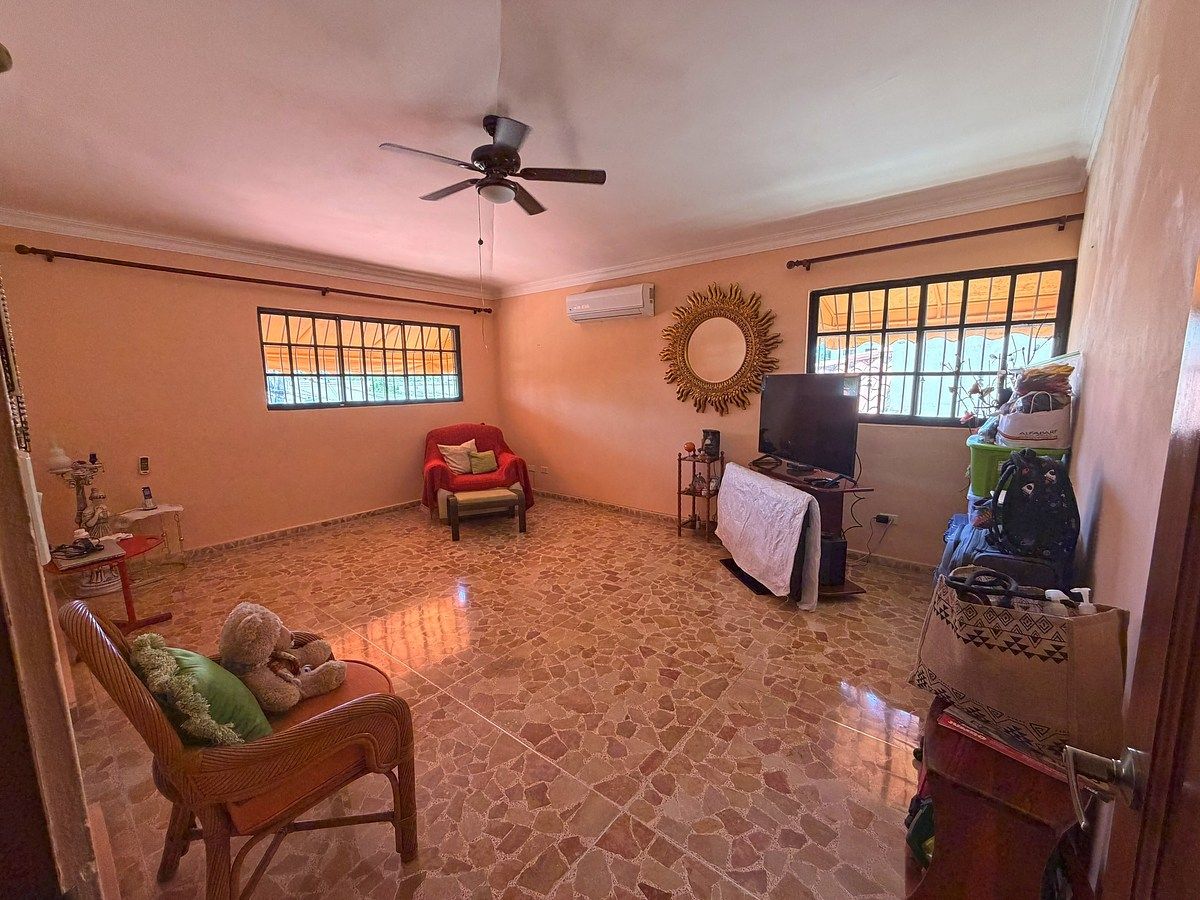 Casa en Altos de Arroyo Hondo II, Santo Domingo Centro (Distrito Nacional), foto 14 de 15