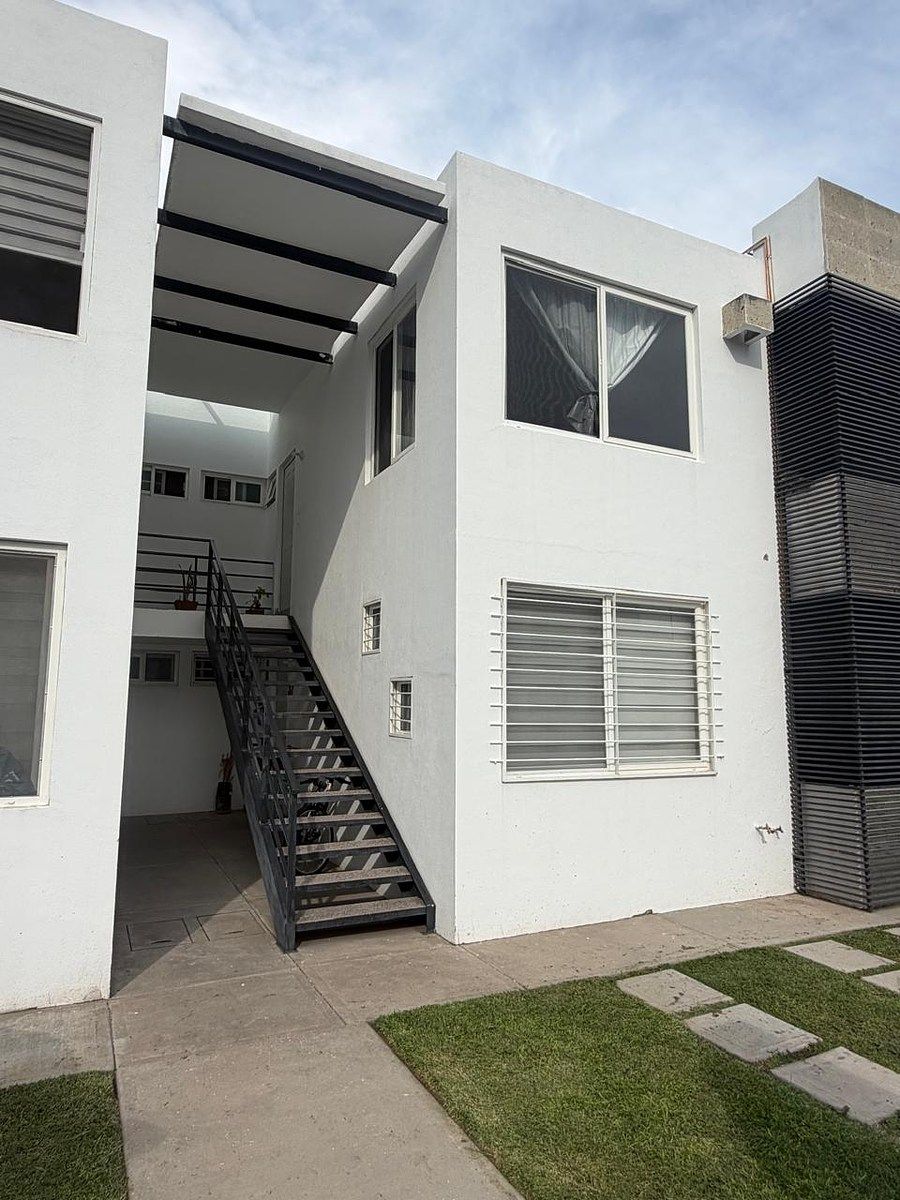 Apartment in Tres Cantos, Querétaro, photo 2 of 16