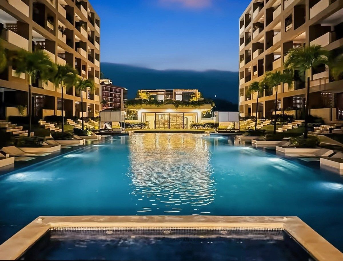 Modern 2-Bedroom Apartment + Study, Nuevo Vallarta, photo 1 of 14
