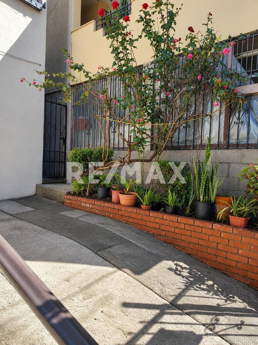 CASA À VENDA NA COL. PRESIDENTES, TIJUANA, foto 1 de 13