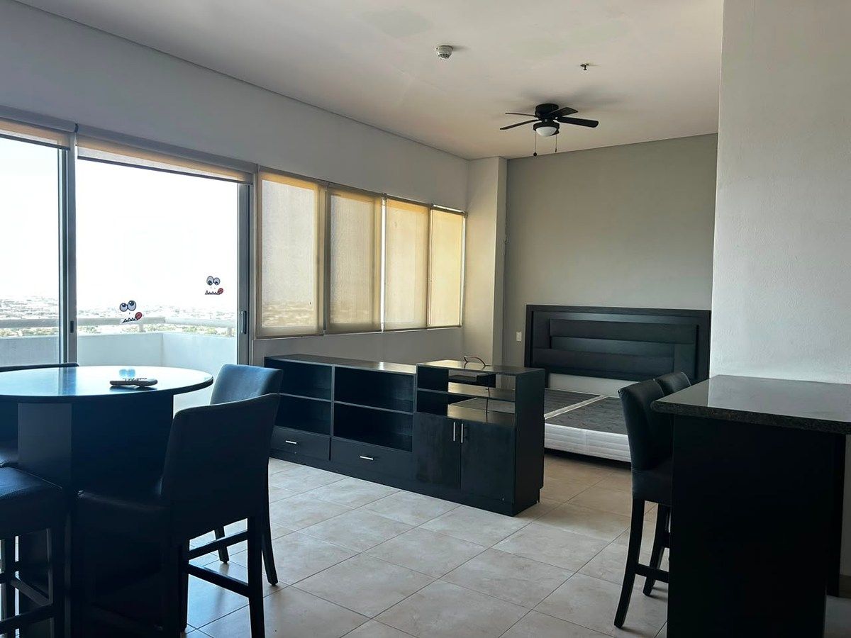 LOFT en Renta Torre Iconos, foto 1 de 15