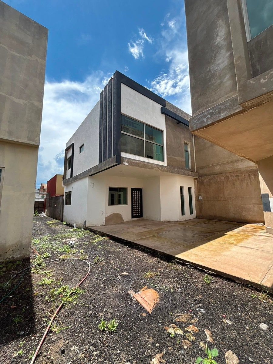 House in Ventura Puente, Morelia, photo 2 of 29