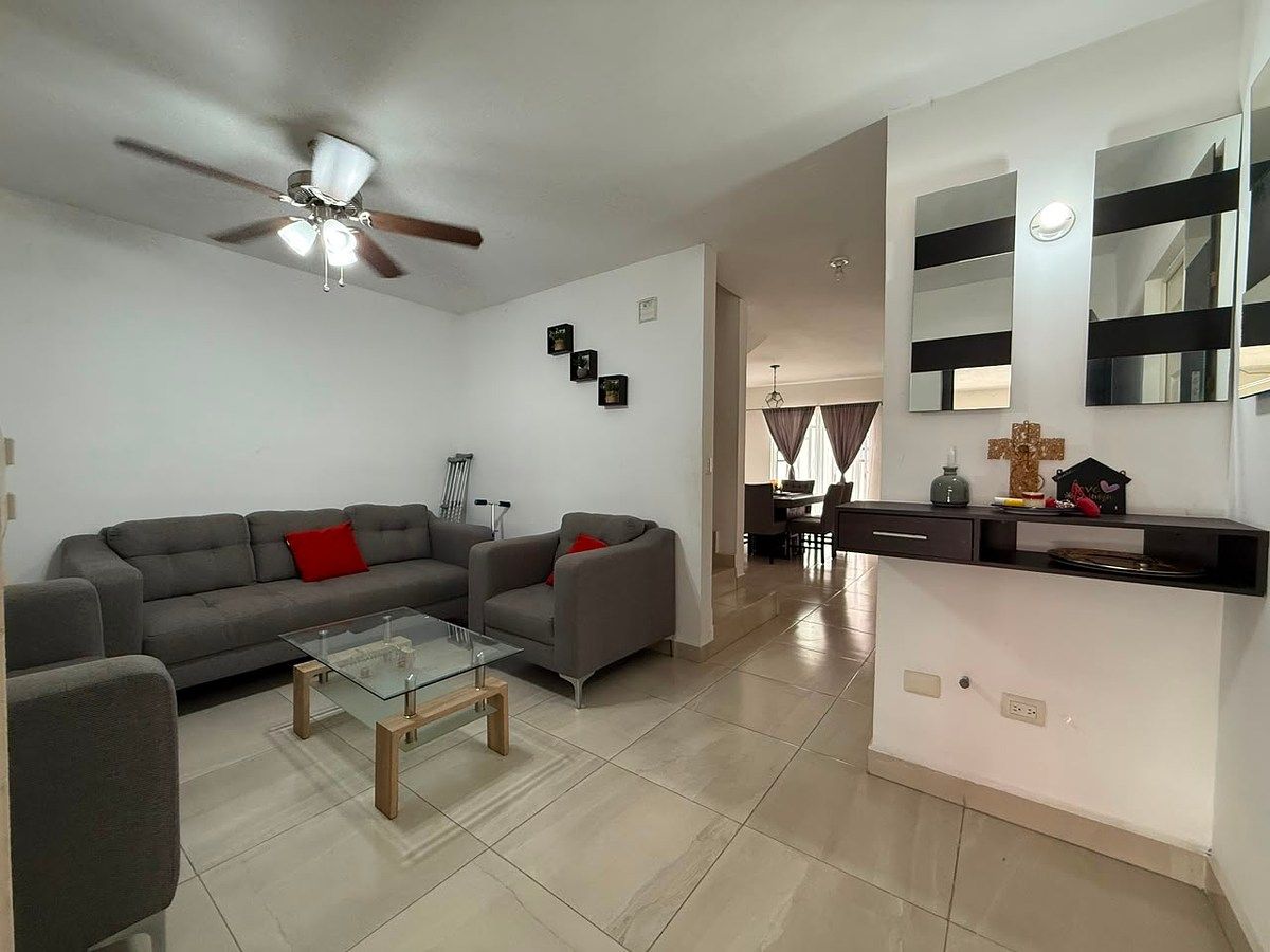 Casa em Almería, Apodaca, foto 3 de 15
