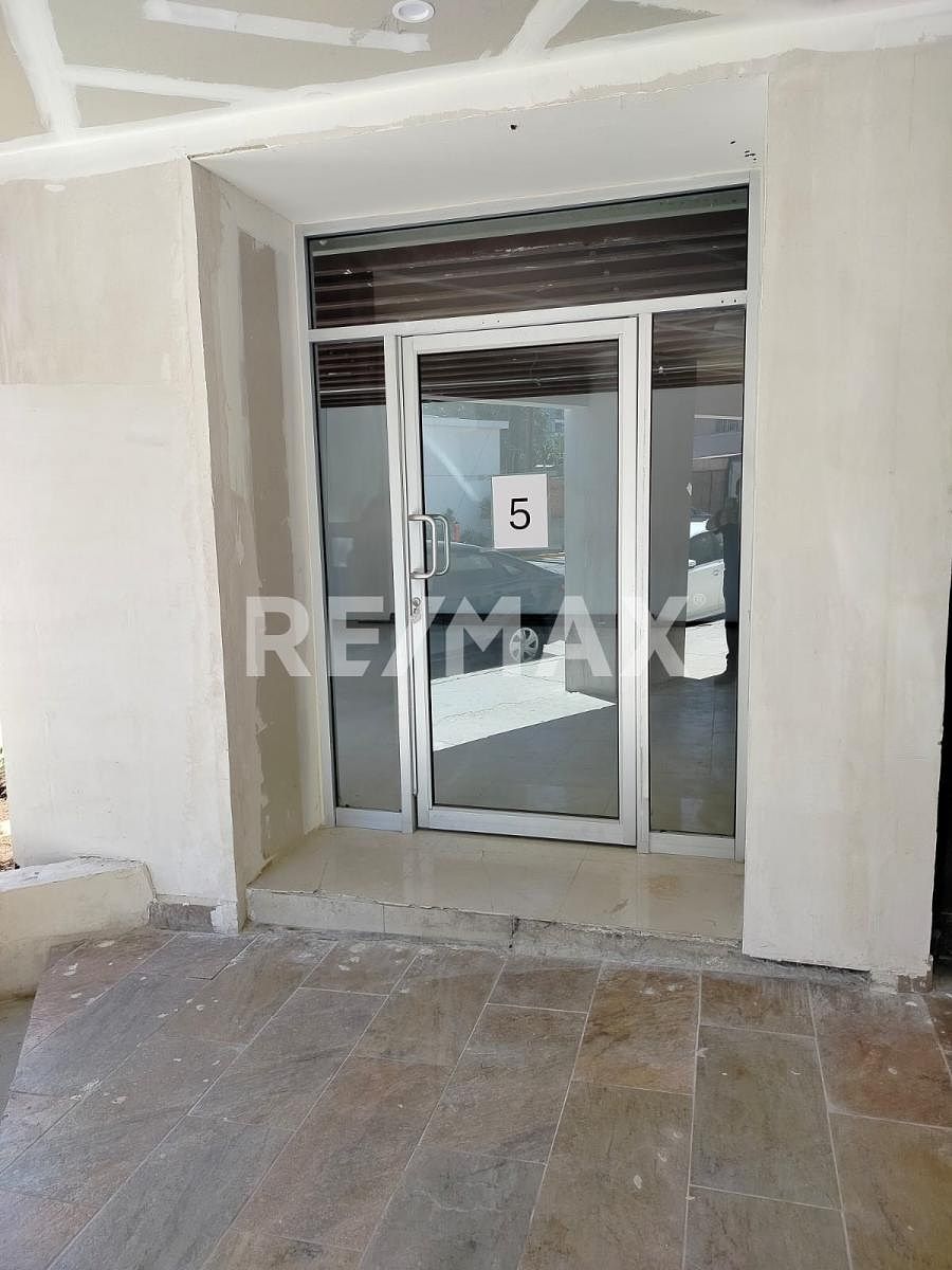 Local comercial en Neidhart, Tijuana, foto 4 de 5