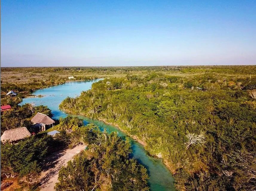 Lote em Laguna Guerrero, Othón P. Blanco, foto 2 de 3