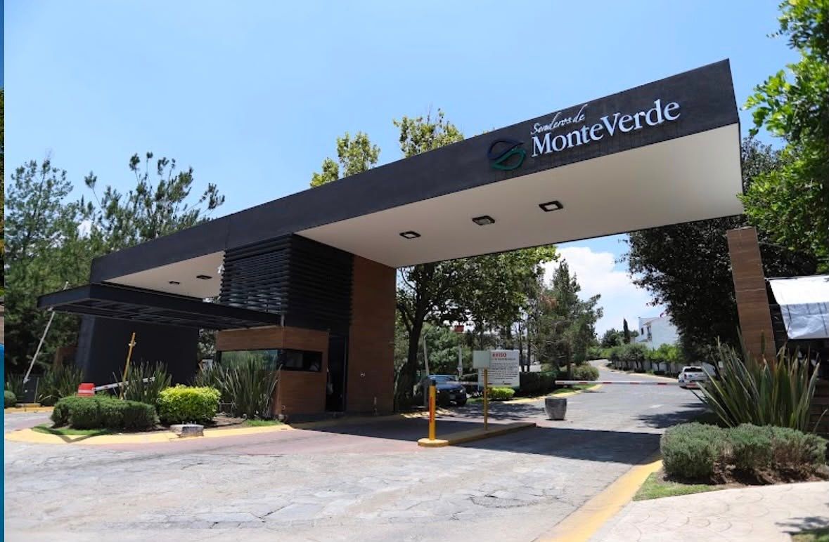 Casa en Venta en Fraccionamiento Zona Sur de Guadalajara, foto 1 de 27