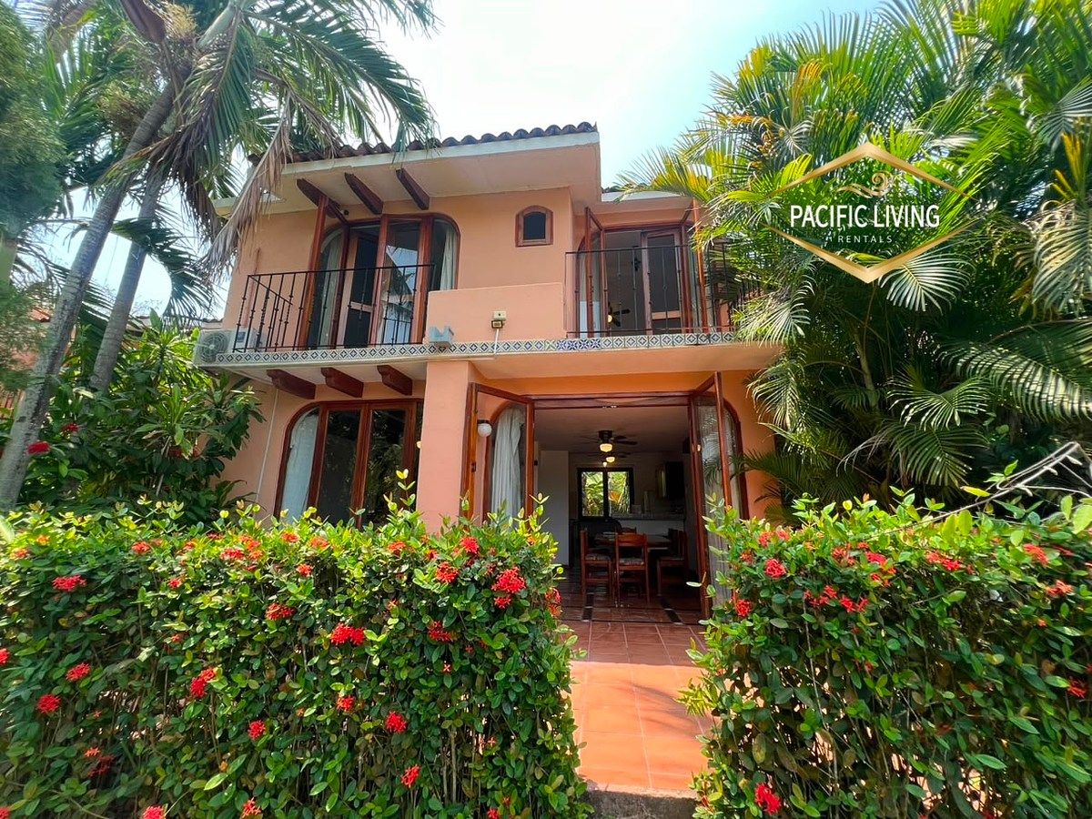 VILLA EN RENTA ALONDRAS IXTAPA ll, foto 1 de 28