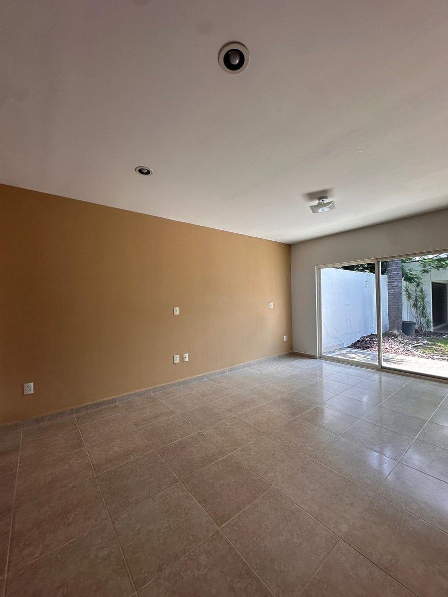 Casa em Hacienda Santa Fe, León, foto 8 de 28