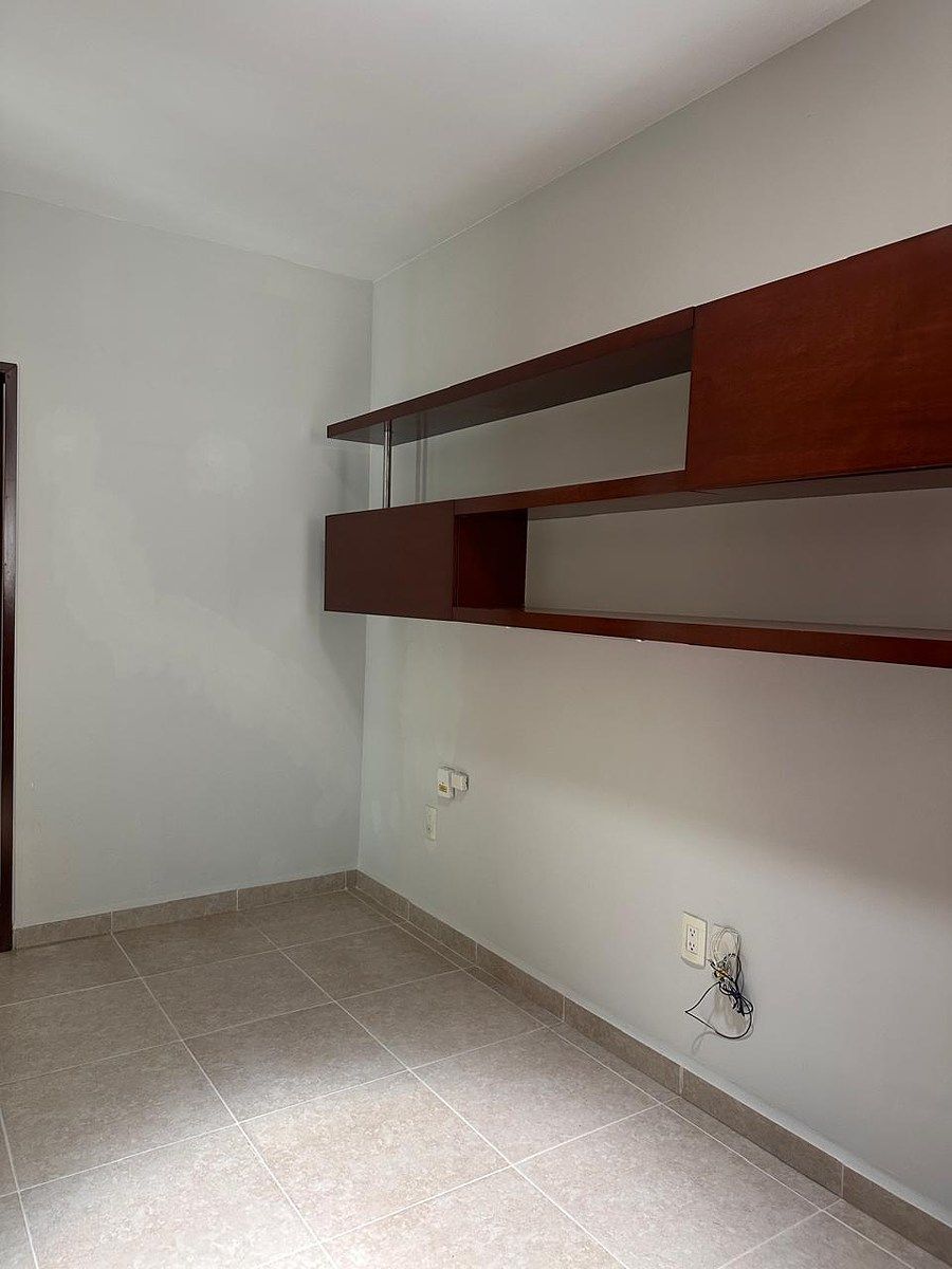 Casa em Hacienda Santa Fe, León, foto 16 de 28