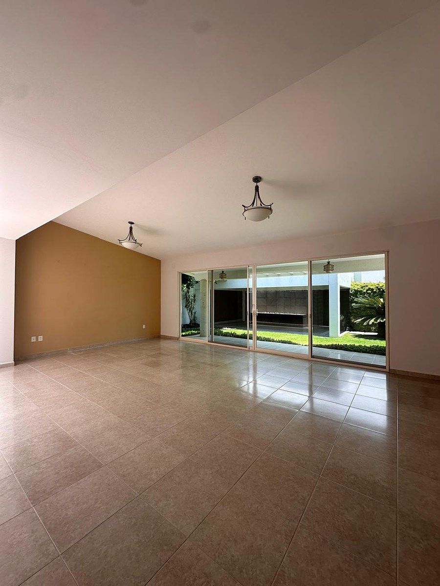 Casa em Hacienda Santa Fe, León, foto 25 de 28