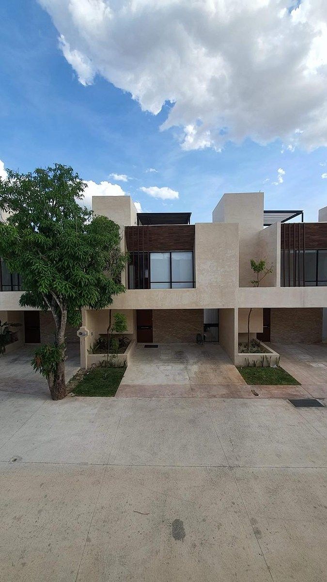 Townhouse con piscina privada., foto 1 de 11