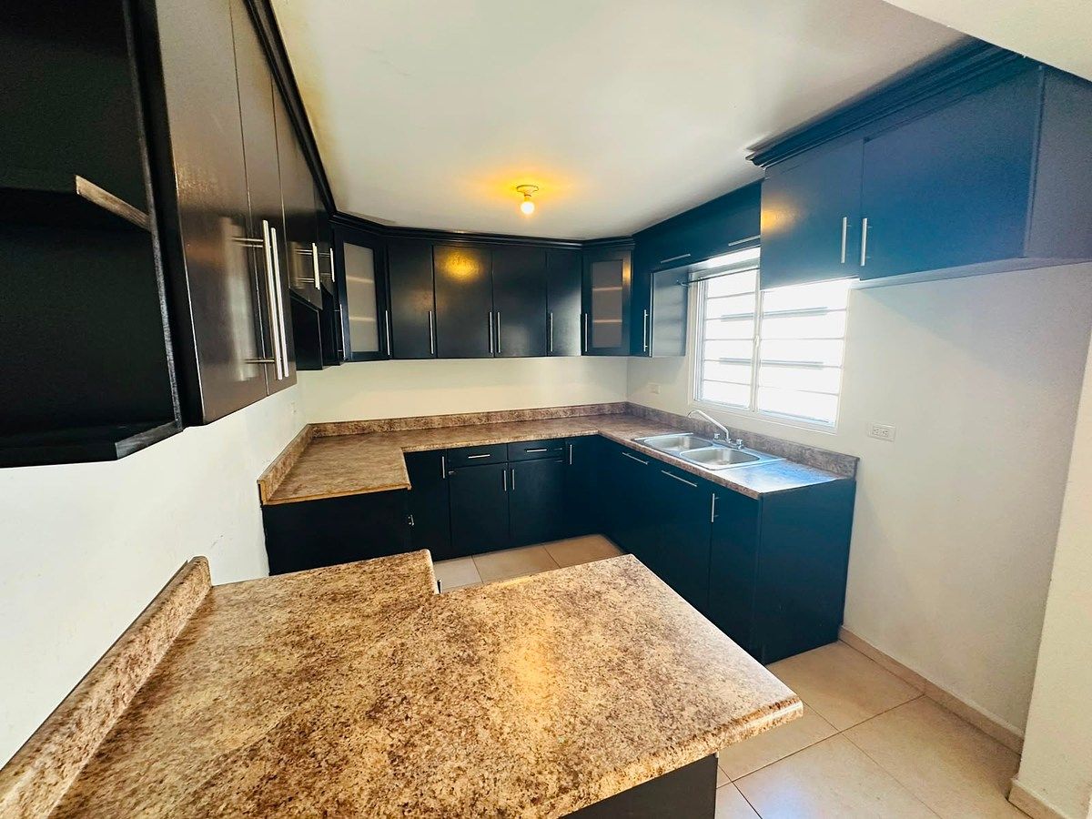House in El Lago, Tijuana, photo 9 of 45