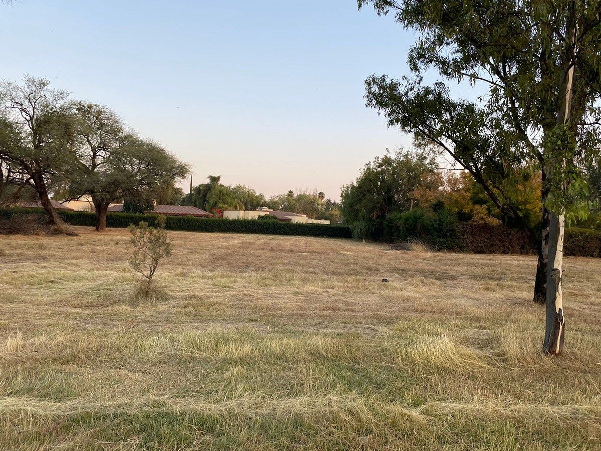 Terreno en La Herradura, León, foto 2 de 4