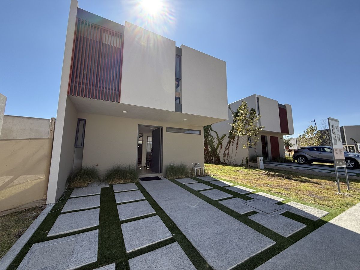 Casa em condomínio fechado em Zákia, El Marqués, foto 2 de 21