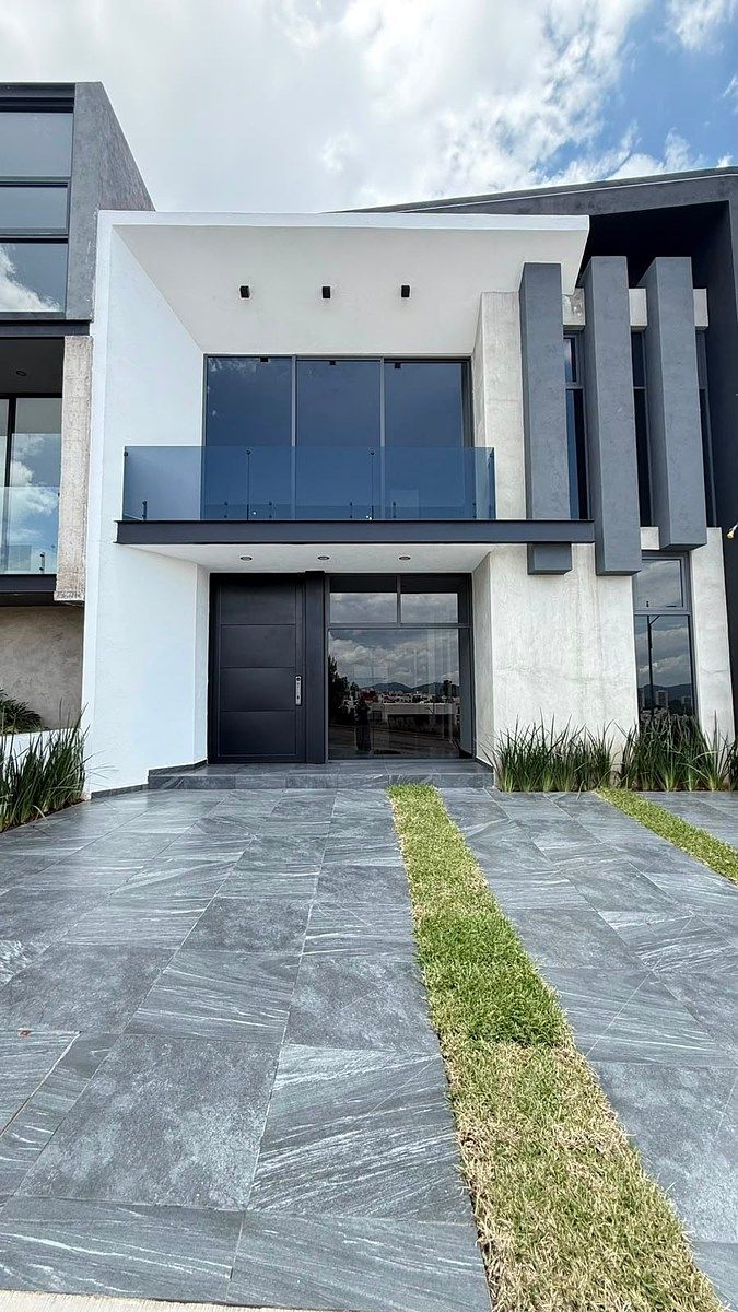 House Lumina - RIO ALTOZANO, photo 1 of 15