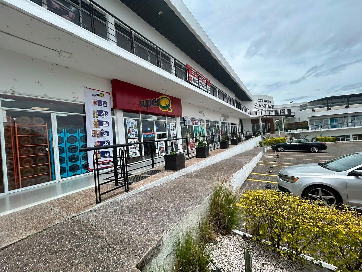 Local comercial en Colinas del Santuario, Corregidora, foto 2 de 9