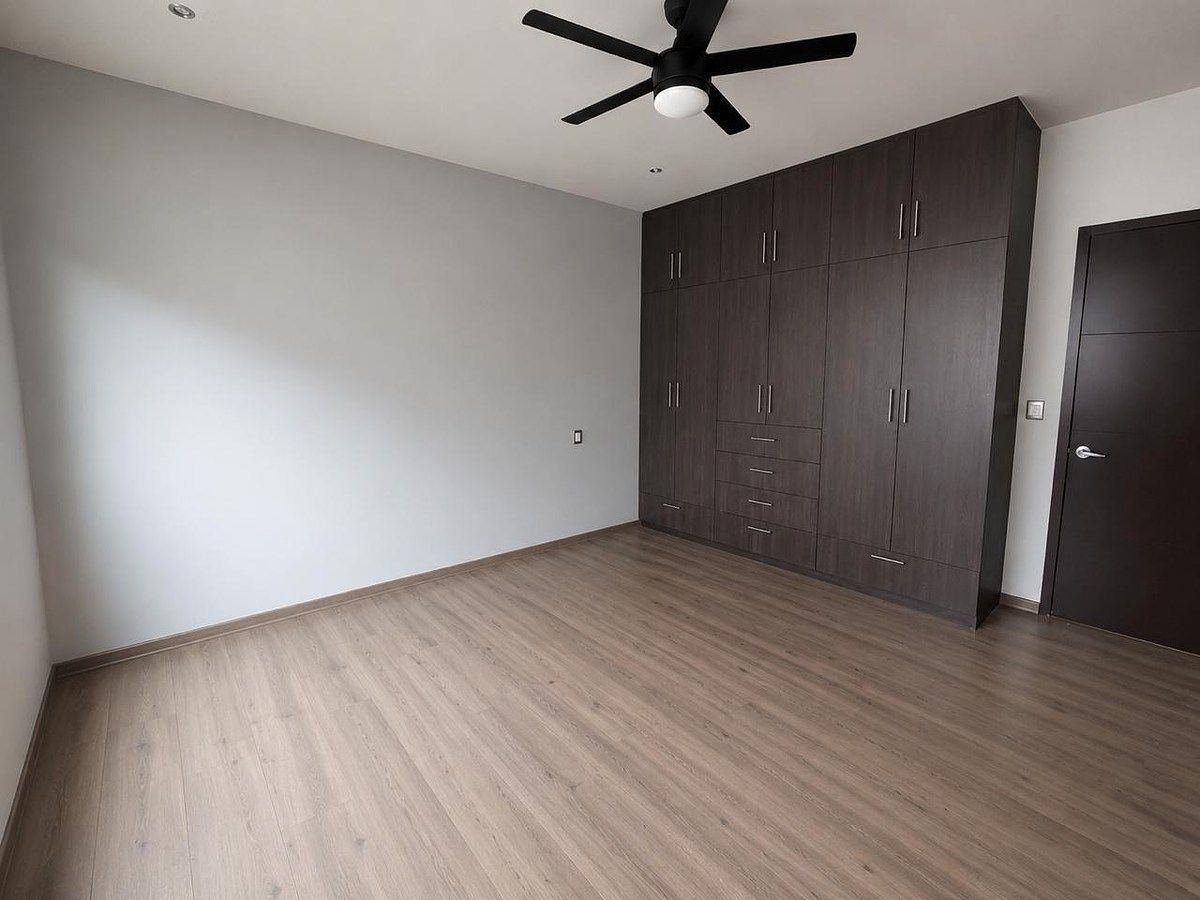 Casa en La Cantera, León, foto 11 de 12