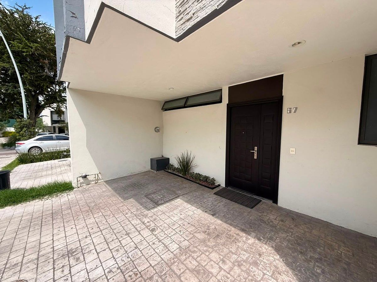 Casa en Santa Ana Tepetitlán, Zapopan, foto 3 de 20