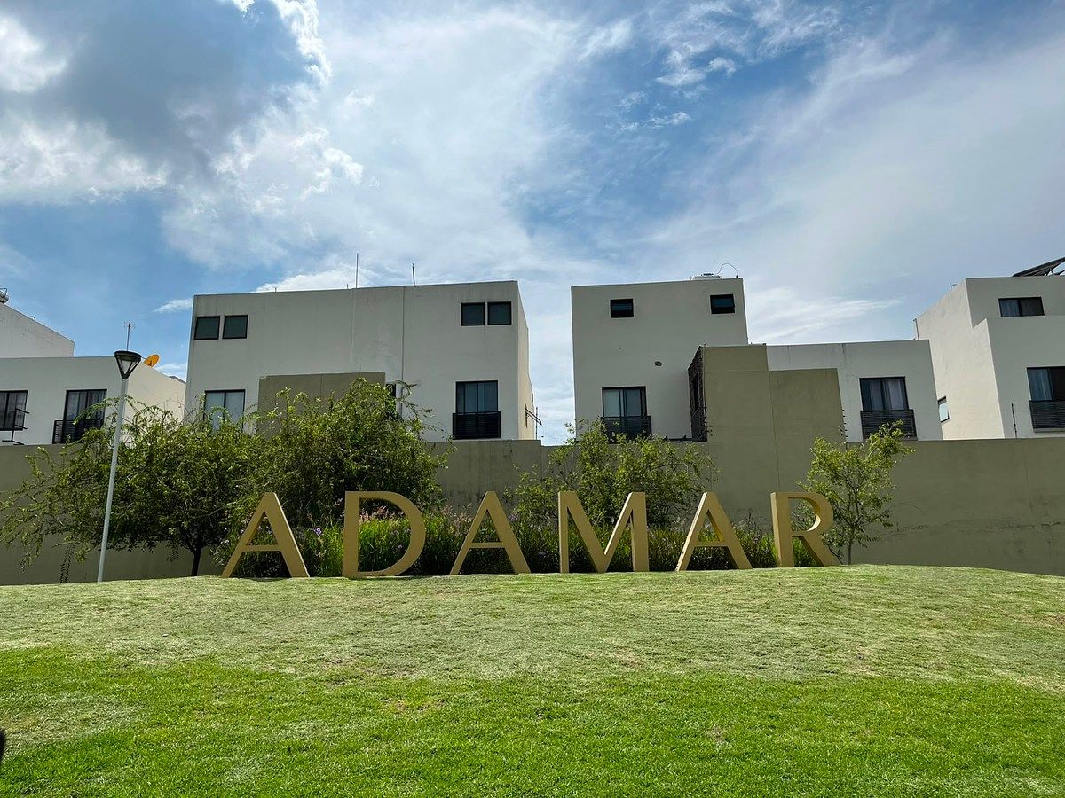 Casa em condomínio fechado em Adamar, Tlajomulco de Zúñiga, foto 2 de 30