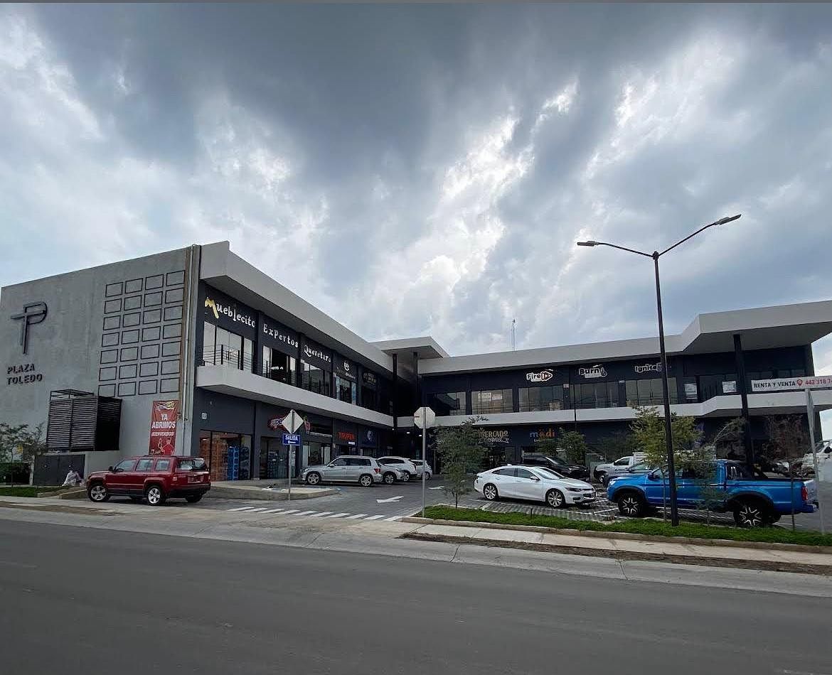 LOCALES COMERCIALES  EN VENTA Y RENTA ZAKIA, foto 1 de 17